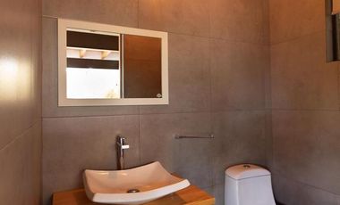 CASA EN VENTA  EN VALLE DE BRAVO