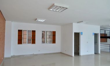 BODEGA EN ARRENDAMIENTO 2.700 M2 MOSQUERA