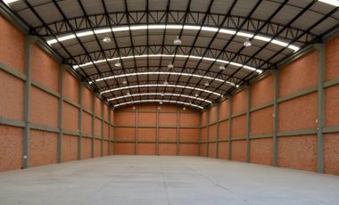 BODEGA EN ARRENDAMIENTO 2.700 M2 MOSQUERA