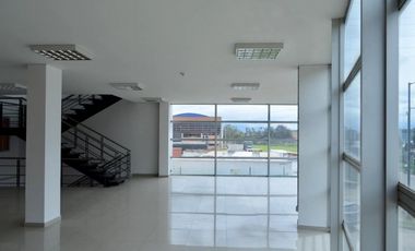 BODEGA EN ARRENDAMIENTO 2.700 M2 MOSQUERA