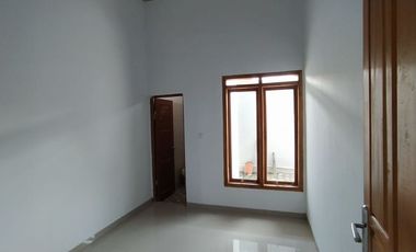 Buruan,Beli Rumah Apik dan Lingkungan Nyaman Hanya 500jt-an di Seyegan