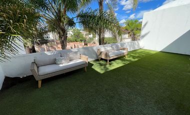 Casa en venta Fracc. Calicantos