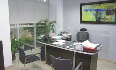 VENTA DE CASA PARA OFICINA EN MIRAFLORES EDIFICIO DE 4 PISOS