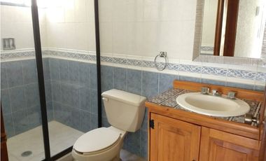 Edificio En Venta De 2 Departamentos En Estrellas del Sur