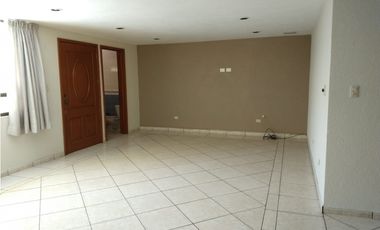 Edificio En Venta De 2 Departamentos En Estrellas del Sur
