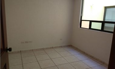 Edificio En Venta De 2 Departamentos En Estrellas del Sur