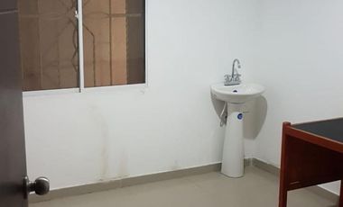 casa-local en arriendo/venta en malambo. Cod V100521