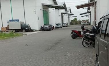 Gudang Luas Strategis di Pergudangan Kediri Daerah Ngasem