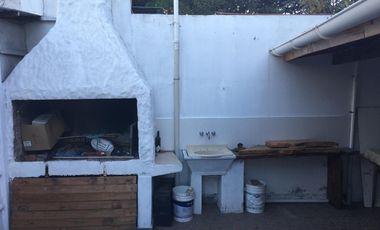 SE VENDEN 2 DEPTOS EN “BLOQUE” EN BALNEARIO EL CONDOR