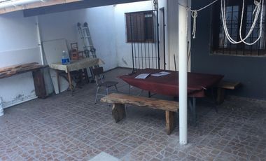 SE VENDEN 2 DEPTOS EN “BLOQUE” EN BALNEARIO EL CONDOR