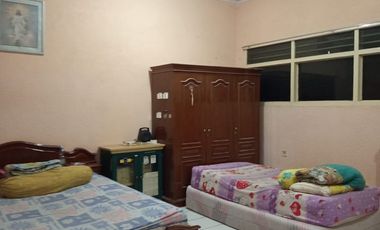 Rumah/Ruko Strategis di Taman Sari, Lokasi Nyaman dan Potensial!