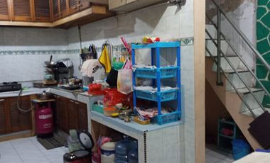 Rumah/Ruko Strategis di Taman Sari, Lokasi Nyaman dan Potensial!