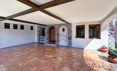 Residencia en venta en Valle de Zamarrero, con un estilo Campiña Española