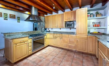 Residencia en venta en Valle de Zamarrero, con un estilo Campiña Española