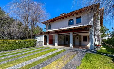 Residencia en venta en Valle de Zamarrero, con un estilo Campiña Española