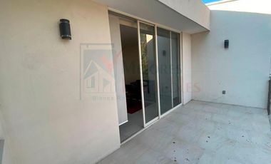 CASA AMUEBLADA EN RENTA TIPO LOF LEÓN GUANAJUATO