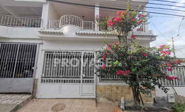 casa en venta en urb. la campiña. Cod V102946