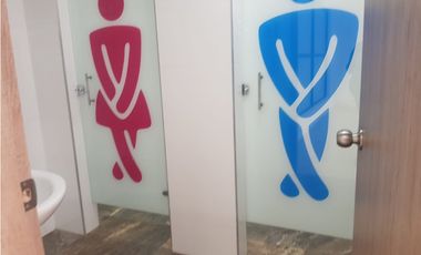 SE ARRIENDA CASA COMERCIAL PARA OFICINAS-PASADENA