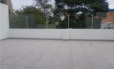 SE ARRIENDA CASA COMERCIAL PARA OFICINAS-PASADENA