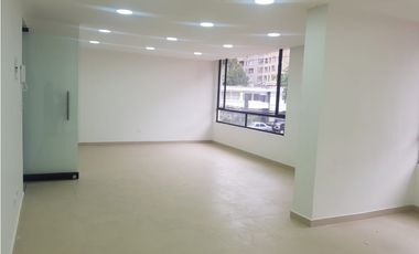 SE ARRIENDA CASA COMERCIAL PARA OFICINAS-PASADENA