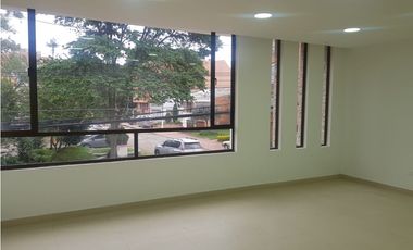 SE ARRIENDA CASA COMERCIAL PARA OFICINAS-PASADENA