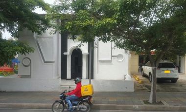 casalote en venta en bostón. Cod V8063