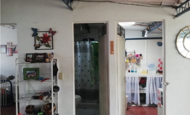 Maat vende Casa Campestre, Buenos Aires-Villeta 314m2 $440Millones