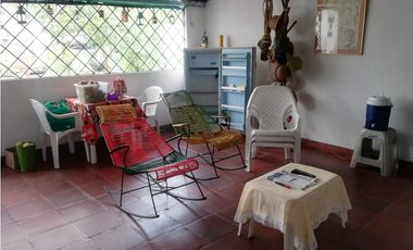 Maat vende Casa Campestre, Buenos Aires-Villeta 314m2 $440Millones