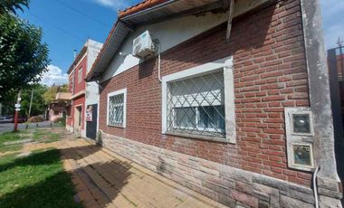 Casa en venta en Lanus Oeste