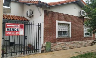 Casa en venta en Lanus Oeste