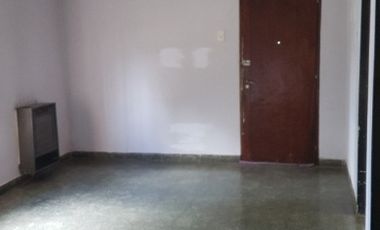 Casa en venta en Barrio Parque Lasa