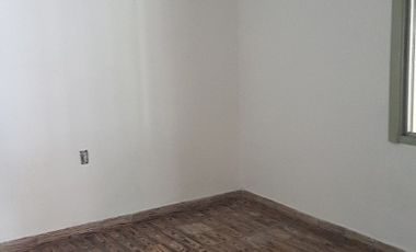Casa en venta en Barrio Parque Lasa