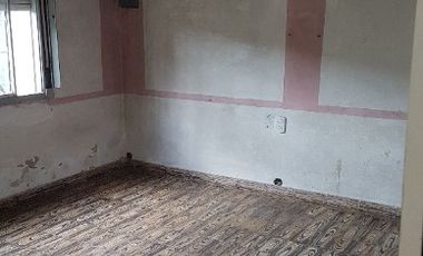 Casa en venta en Barrio Parque Lasa