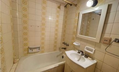 VENTA D departamento  2 ambientes en ZONA CENTRO