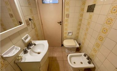 VENTA D departamento  2 ambientes en ZONA CENTRO