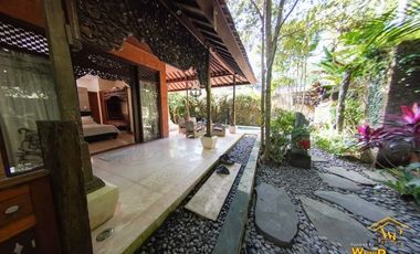 VILLA MEWAH DESAIN ETNIK MINIMALIS DI UBUD