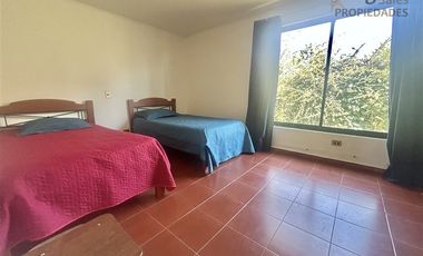 Amplia casa orilla Lago Rapel 10D/6B, sector el Divisadero