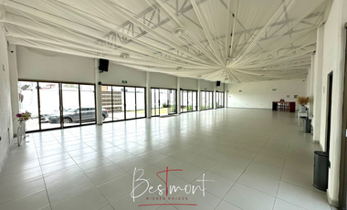 Venta de Bodega con oficinas /Salon de eventos - Carretera Federal-Atlixco
