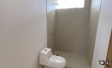 casa en venta en la morada. Cod V4829