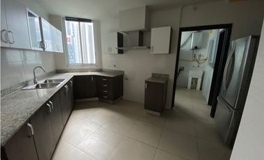 Sea Confiable Vende Ph Country Club Costa del Este