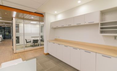 edificio en arriendo/venta en chico norte iii. Cod V1001067