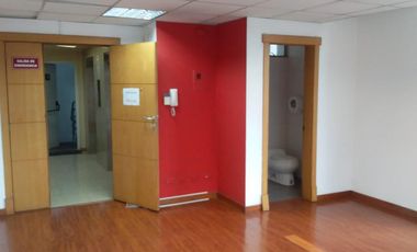 República de El Salvador , Oficina, 65 m2, 2 ambientes, 1 baño, 1 parqueadero