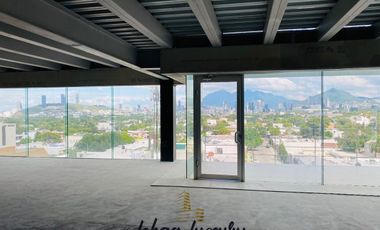 VENTA DE OFICINA SOBRE AV.HUMBERTO LOBO (TORRE CUBIK)