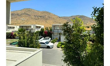 CASA EN VENTA, 4D, CHAMISERO, COLINA