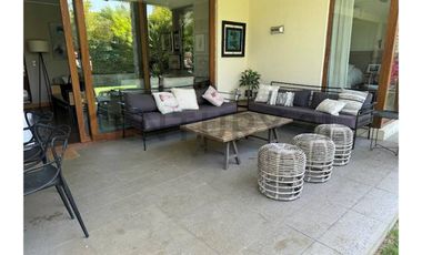 CASA EN VENTA, 4D, CHAMISERO, COLINA