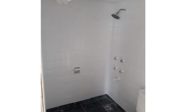 Exelente depto 3 amb con dep y balcon a la calle impecable