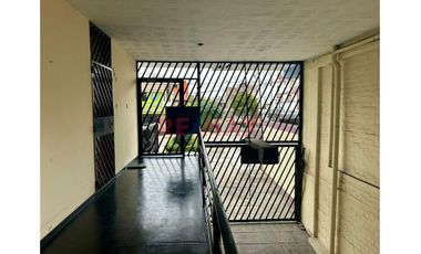 Oportunidad‼️ Vendo Dpto 96M2 En 2Do Piso Vista Exterior De 3 Dorms+1 Cochera+1 Depósito- Chorrillos🏡