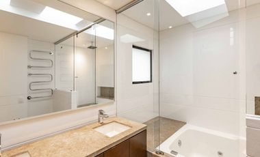 casa en arriendo/venta en antiguo camino al meta. Cod V27378