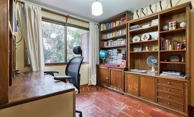 Venta Casa Aislada en Simon Bolivar, La Reina.