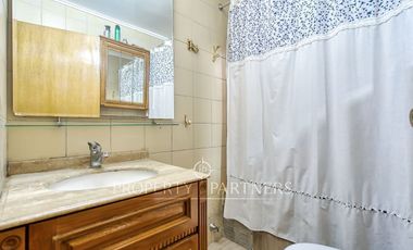 Venta Casa Aislada en Simon Bolivar, La Reina.